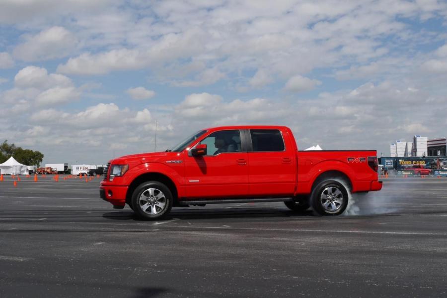  Ford F-150 EcoBoost 2011 года  (фото 7 из 12)